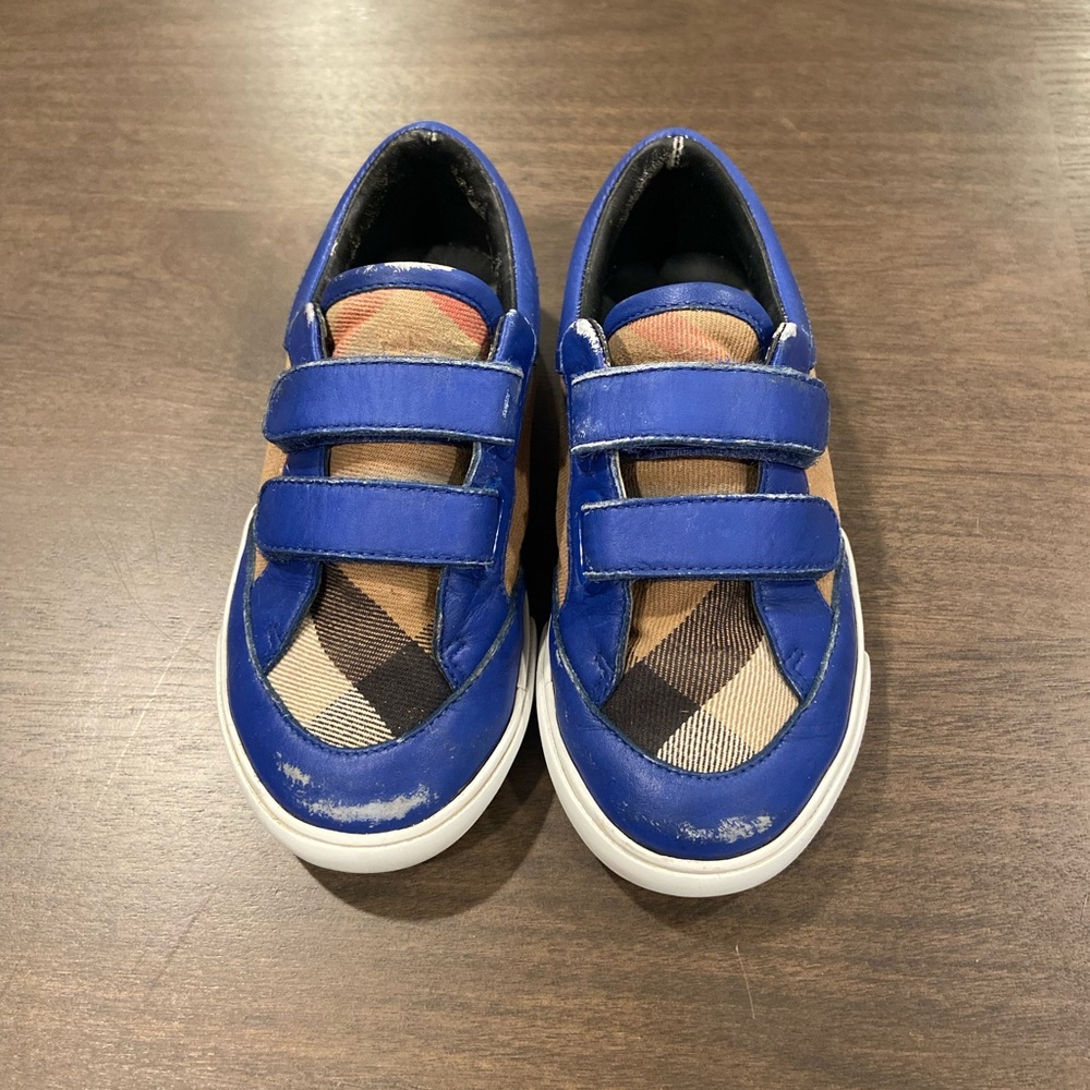 Burberry Boys shoes